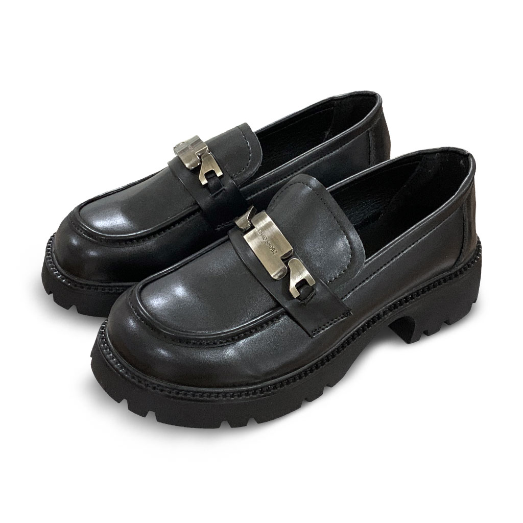 真皮时尚女鞋 黑色